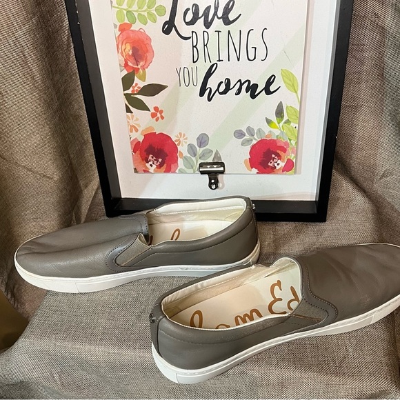 Sam Edelman Pixie Slip Ons - Picture 5 of 16
